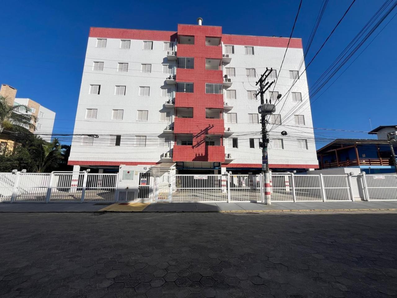 Apartamento Em Ubatuba! A 100M Da Praia! Exterior photo