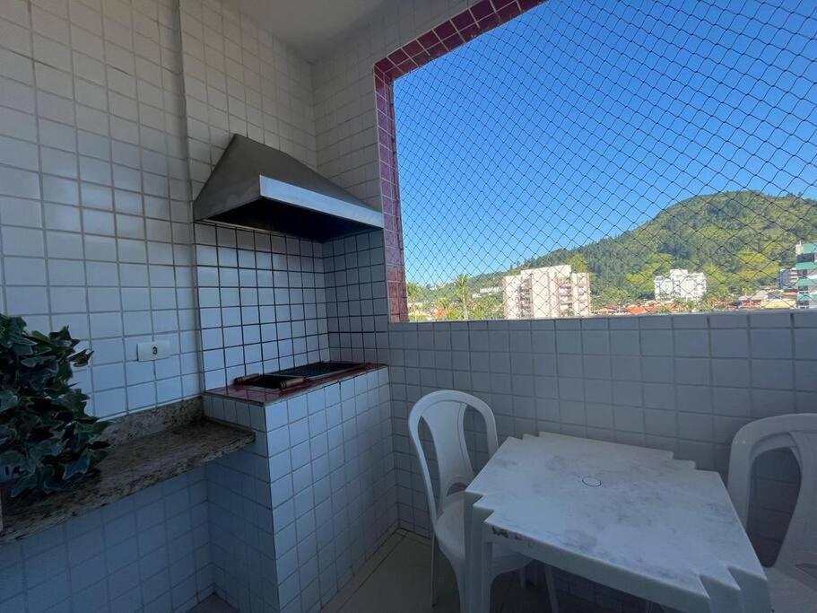 Apartamento Em Ubatuba! A 100M Da Praia! Exterior photo